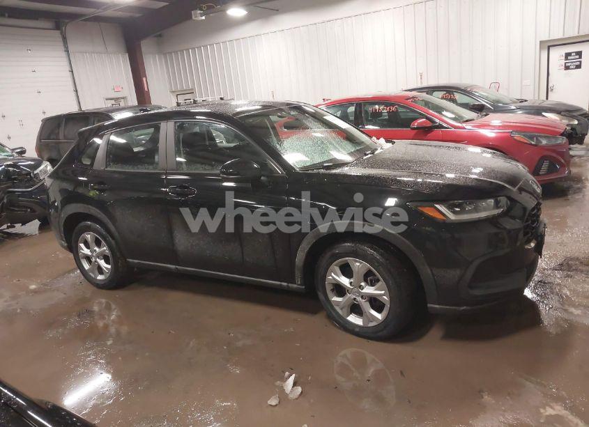 Photo 13 of 2023 Honda Hr-v AWD LX (VIN 3CZRZ2H38PM729307)