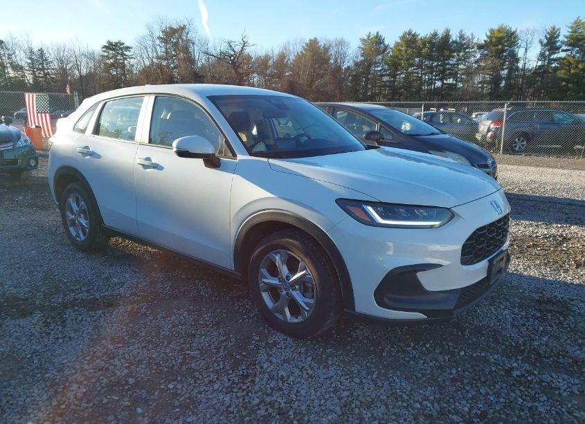 2024 Honda Hr-v AWD LX (VIN 3CZRZ2H38RM726989) main photo