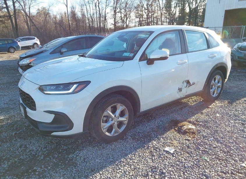 Photo 2 of 2024 Honda Hr-v AWD LX (VIN 3CZRZ2H38RM726989)