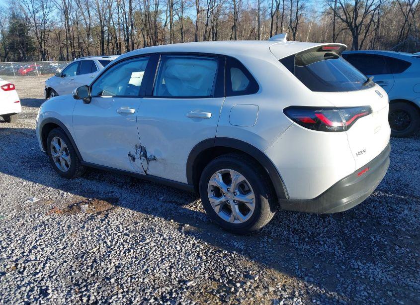 Photo 3 of 2024 Honda Hr-v AWD LX (VIN 3CZRZ2H38RM726989)