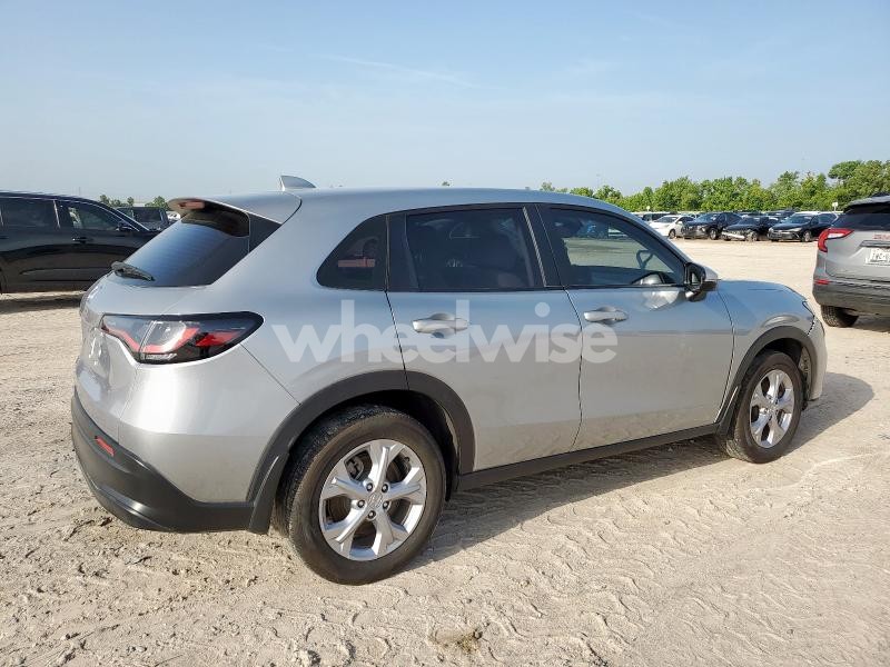 Photo 4 of 2024 HONDA HR-V LX N/A (VIN 3CZRZ2H38RM742819)