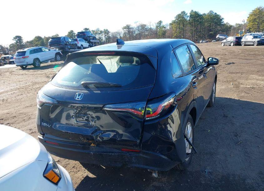 Photo 16 of 2024 Honda Hr-v AWD LX (VIN 3CZRZ2H38RM748541)