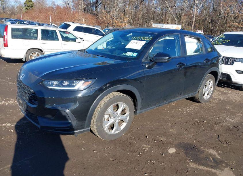 Photo 2 of 2024 Honda Hr-v AWD LX (VIN 3CZRZ2H38RM748541)