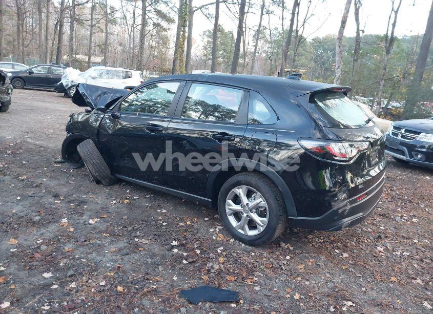 Photo 3 of 2024 Honda Hr-v AWD LX (VIN 3CZRZ2H38RM775531)