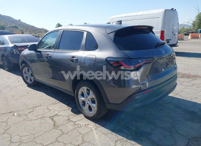 Photo 3 of 2024 Honda Hr-v AWD LX (VIN 3CZRZ2H38RM776209)