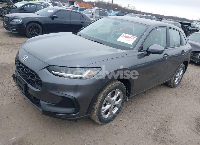 Photo 2 of 2025 Honda Hr-v AWD LX (VIN 3CZRZ2H38SM725783)