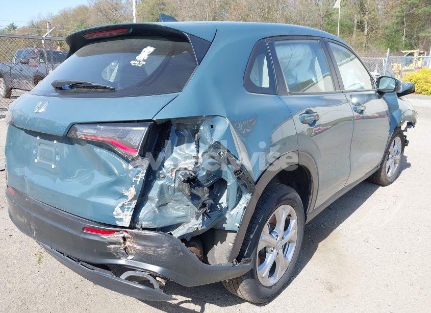 Photo 4 of 2025 Honda Hr-v AWD LX (VIN 3CZRZ2H38SM744186)