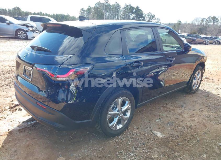 Photo 4 of 2023 Honda Hr-v AWD LX (VIN 3CZRZ2H39PM746486)