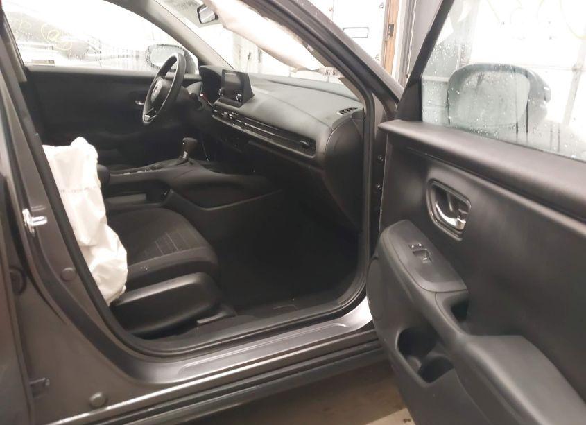 Photo 5 of 2024 Honda Hr-v AWD LX (VIN 3CZRZ2H39RM710378)