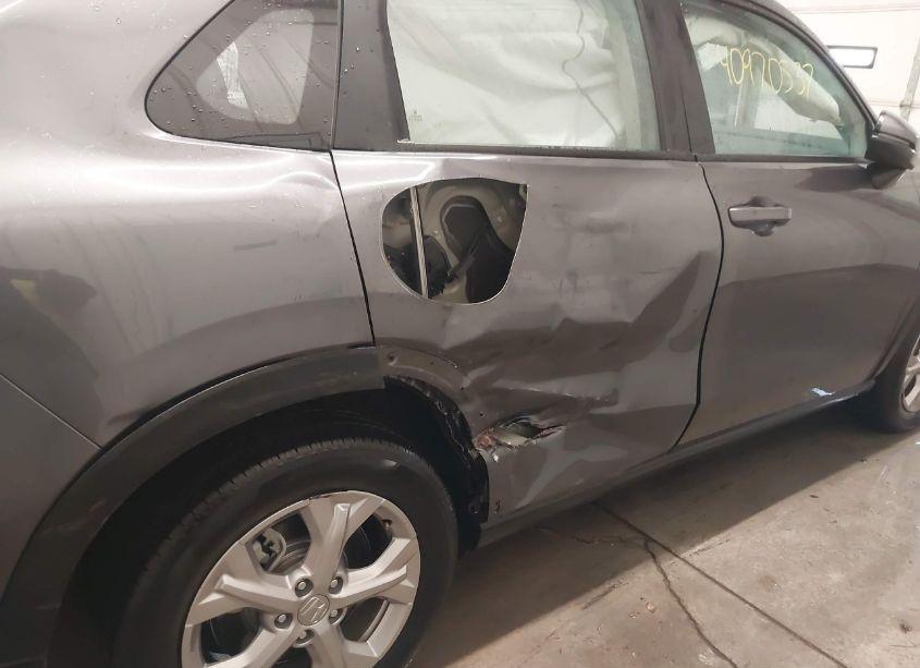 Photo 6 of 2024 Honda Hr-v AWD LX (VIN 3CZRZ2H39RM710378)