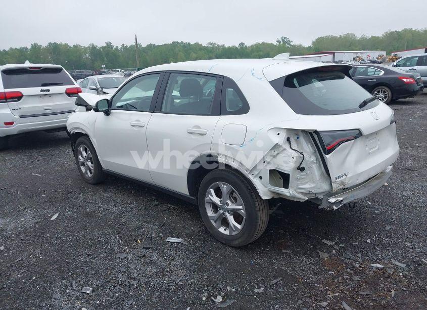 Photo 3 of 2025 Honda Hr-v AWD LX (VIN 3CZRZ2H39SM712671)