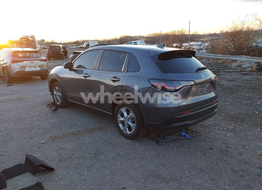 Photo 3 of 2023 Honda Hr-v AWD LX (VIN 3CZRZ2H3XPM709320)