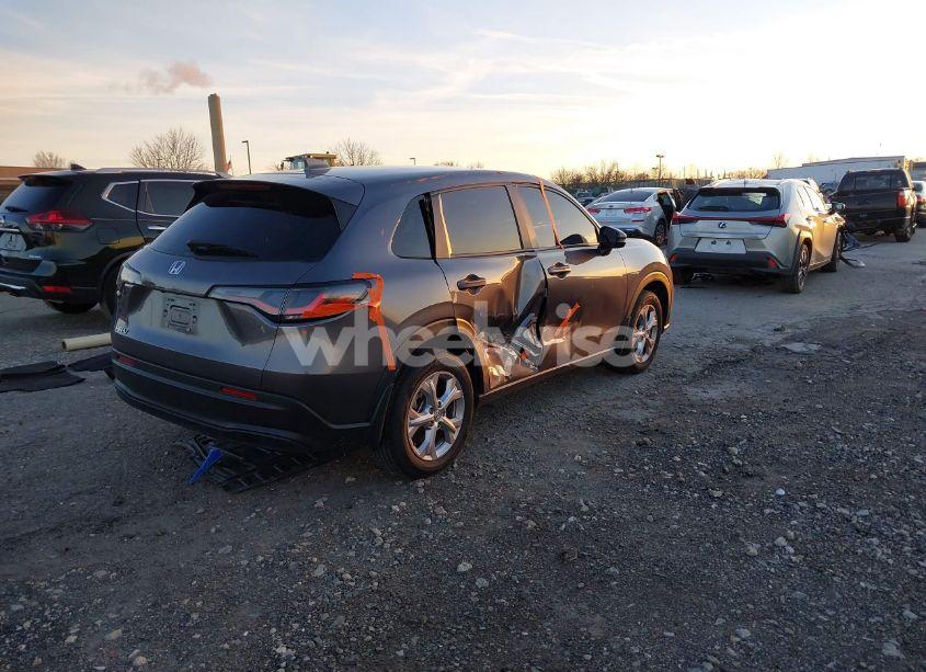 Photo 4 of 2023 Honda Hr-v AWD LX (VIN 3CZRZ2H3XPM709320)