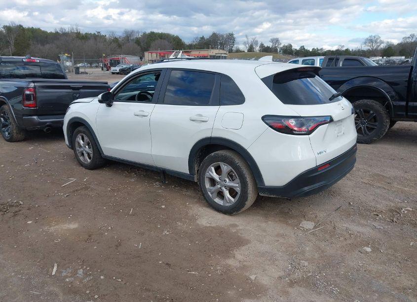 Photo 3 of 2023 Honda Hr-v AWD LX (VIN 3CZRZ2H3XPM741524)