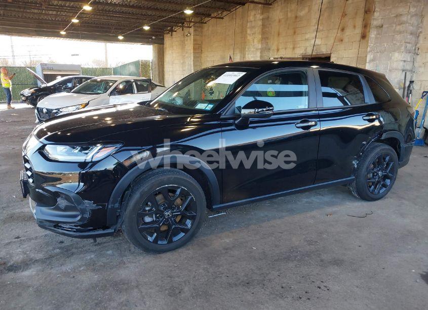 Photo 2 of 2023 Honda Hr-v AWD SPORT (VIN 3CZRZ2H50PM727875)