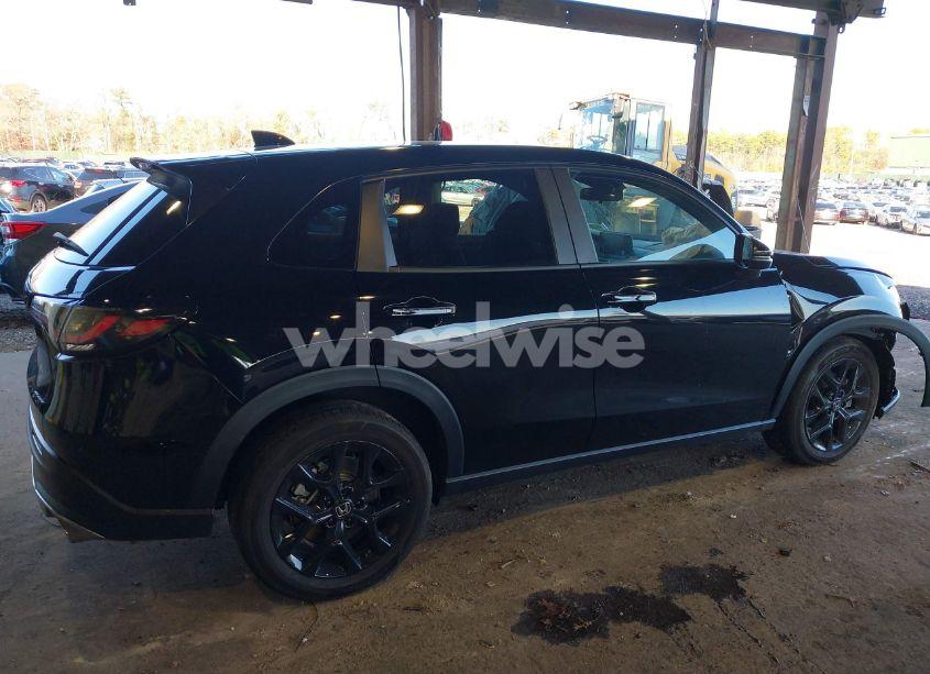 Photo 4 of 2023 Honda Hr-v AWD SPORT (VIN 3CZRZ2H50PM727875)