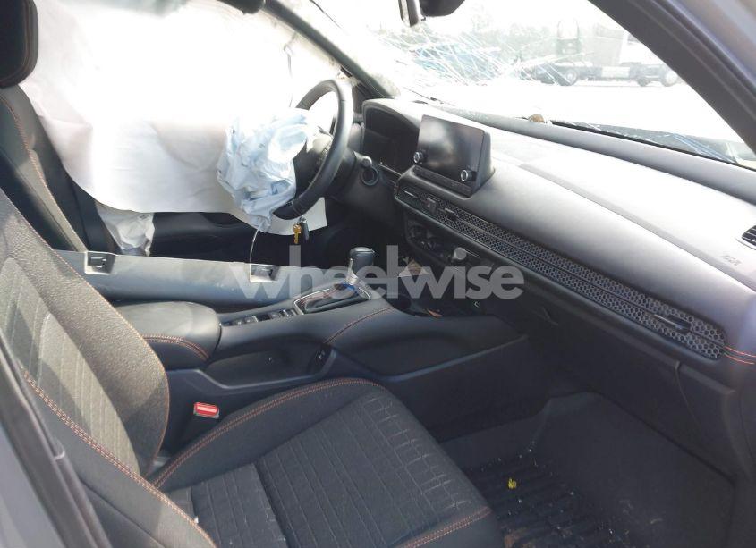 Photo 5 of 2024 Honda Hr-v AWD SPORT/AWD SPORT W/O BSI (VIN 3CZRZ2H50RM740872)