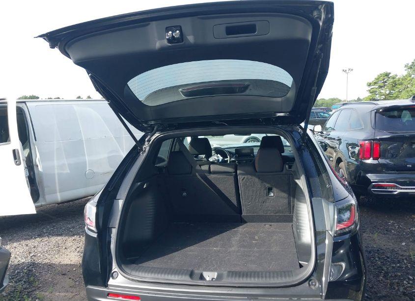 Photo 17 of 2024 Honda Hr-v AWD SPORT/AWD SPORT W/O BSI (VIN 3CZRZ2H50RM782216)