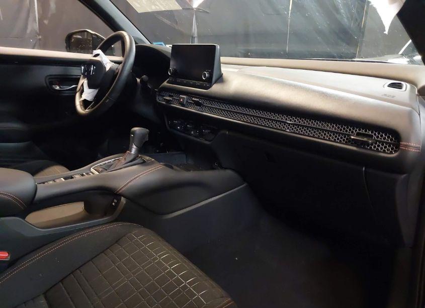 Photo 5 of 2024 Honda Hr-v AWD SPORT/AWD SPORT W/O BSI (VIN 3CZRZ2H50RM782216)