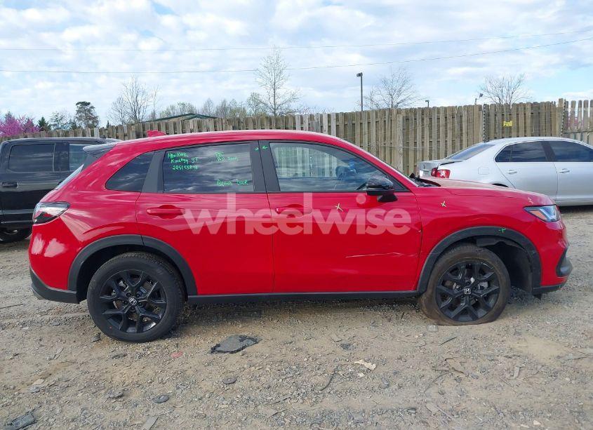 Photo 13 of 2025 Honda Hr-v AWD SPORT (VIN 3CZRZ2H50SM737945)