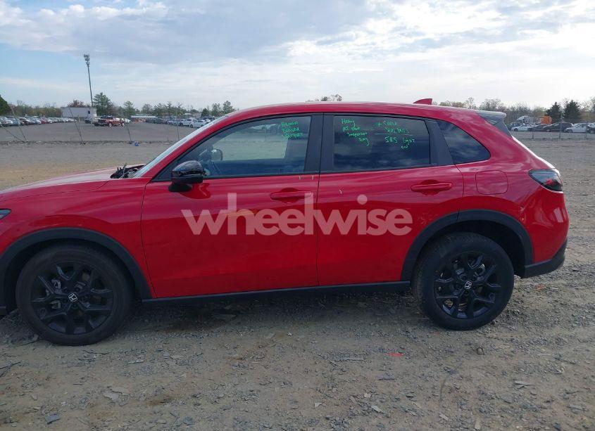 Photo 14 of 2025 Honda Hr-v AWD SPORT (VIN 3CZRZ2H50SM737945)