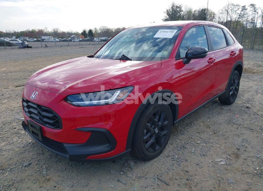 Photo 2 of 2025 Honda Hr-v AWD SPORT (VIN 3CZRZ2H50SM737945)