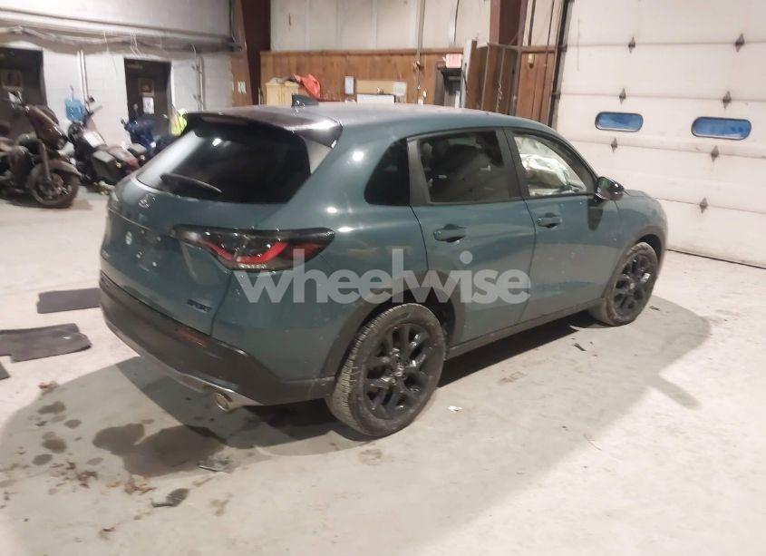 Photo 4 of 2024 Honda Hr-v AWD SPORT/AWD SPORT W/O BSI (VIN 3CZRZ2H51RM735129)