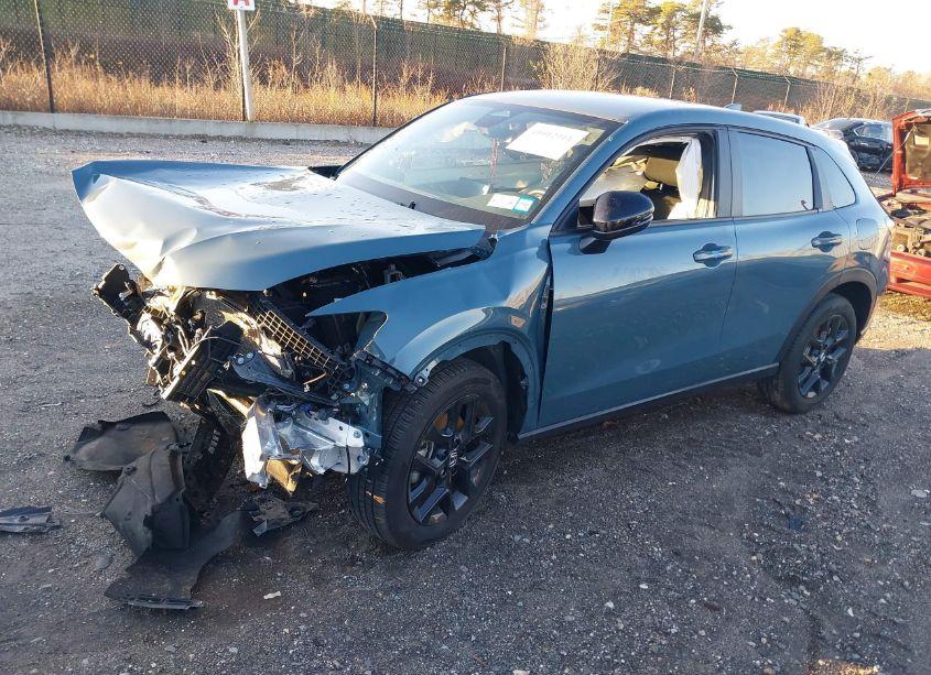 Photo 2 of 2024 Honda Hr-v AWD SPORT/AWD SPORT W/O BSI (VIN 3CZRZ2H51RM739164)