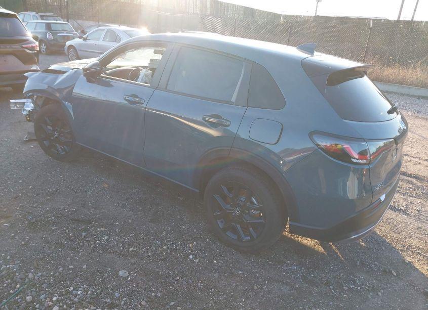 Photo 3 of 2024 Honda Hr-v AWD SPORT/AWD SPORT W/O BSI (VIN 3CZRZ2H51RM739164)