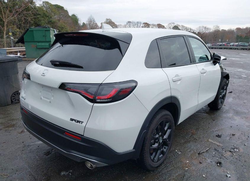 Photo 4 of 2024 Honda Hr-v AWD SPORT/AWD SPORT W/O BSI (VIN 3CZRZ2H51RM739195)