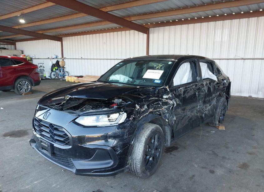 Photo 6 of 2024 Honda Hr-v AWD SPORT/AWD SPORT W/O BSI (VIN 3CZRZ2H51RM752335)