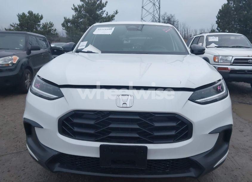 Photo 13 of 2024 Honda Hr-v (VIN 3CZRZ2H51RM754053)