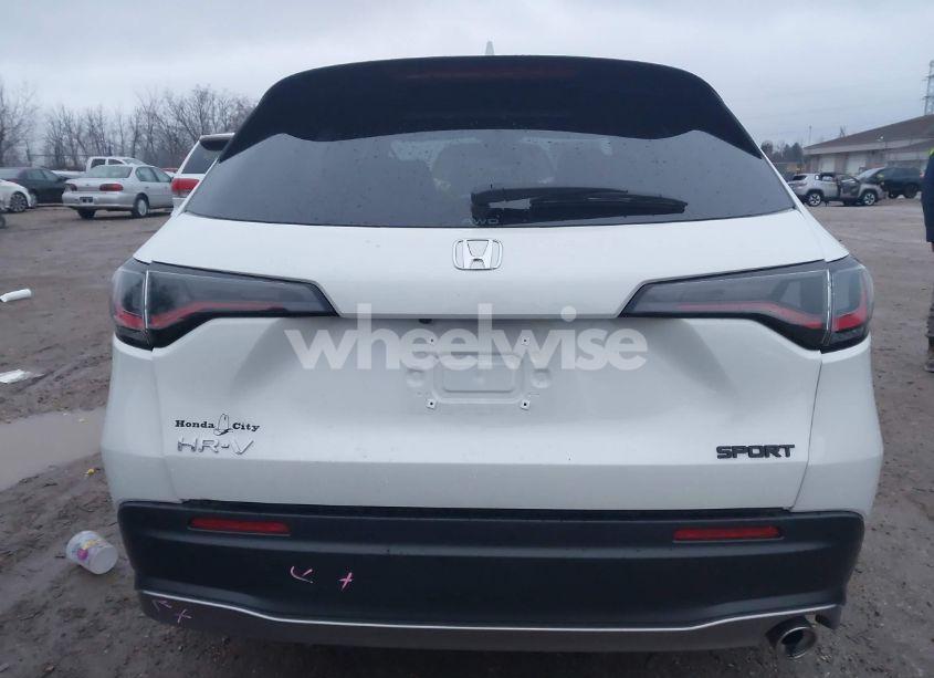Photo 17 of 2024 Honda Hr-v (VIN 3CZRZ2H51RM754053)