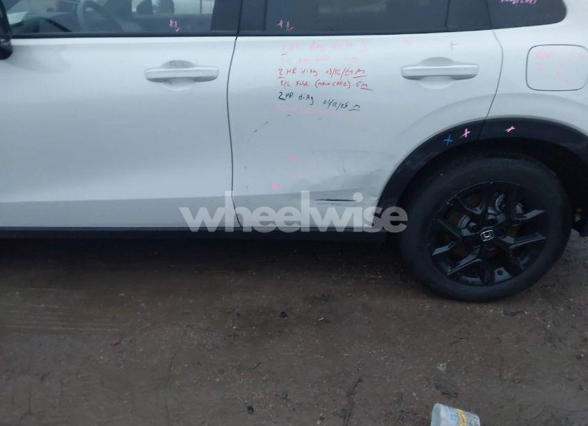 Photo 6 of 2024 Honda Hr-v (VIN 3CZRZ2H51RM754053)