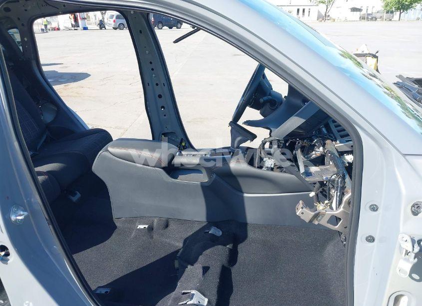 Photo 5 of 2024 Honda Hr-v (VIN 3CZRZ2H51RM768602)