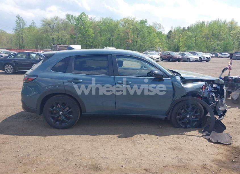 Photo 13 of 2024 Honda Hr-v AWD SPORT/AWD SPORT W/O BSI (VIN 3CZRZ2H51RM782919)