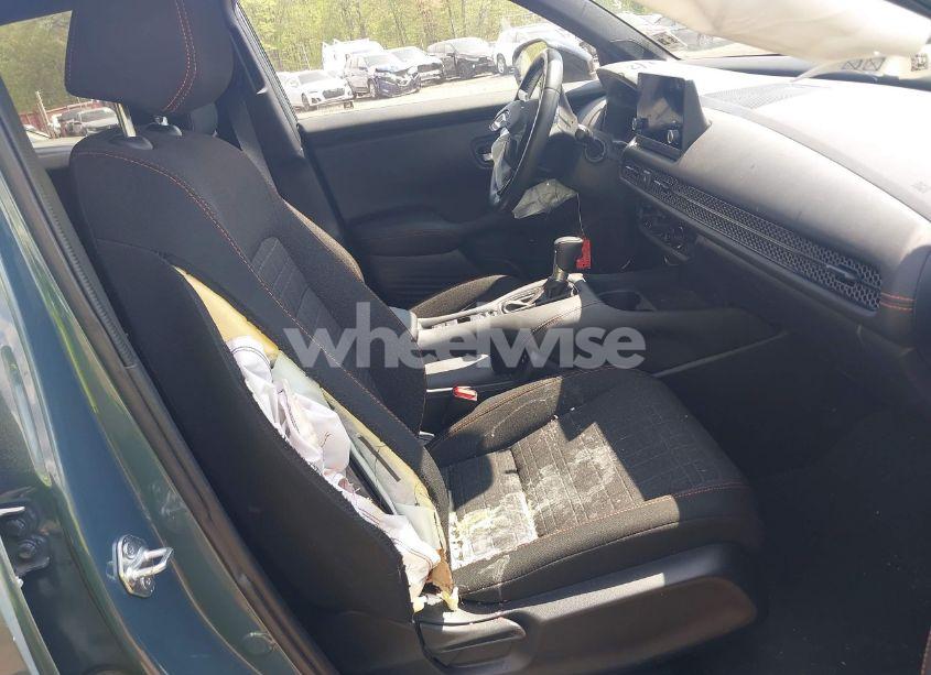 Photo 5 of 2024 Honda Hr-v AWD SPORT/AWD SPORT W/O BSI (VIN 3CZRZ2H51RM782919)