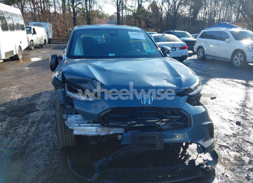 Photo 12 of 2025 Honda Hr-v AWD SPORT (VIN 3CZRZ2H51SM710530)