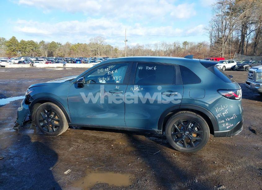 Photo 14 of 2025 Honda Hr-v AWD SPORT (VIN 3CZRZ2H51SM710530)