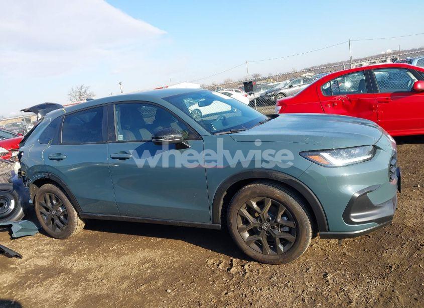 Photo 14 of 2025 Honda Hr-v AWD SPORT (VIN 3CZRZ2H51SM715792)