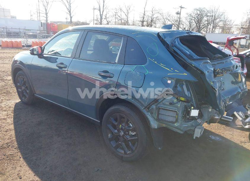 Photo 3 of 2025 Honda Hr-v AWD SPORT (VIN 3CZRZ2H51SM715792)