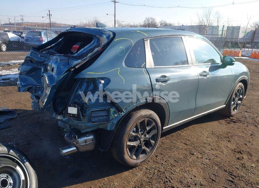 Photo 4 of 2025 Honda Hr-v AWD SPORT (VIN 3CZRZ2H51SM715792)