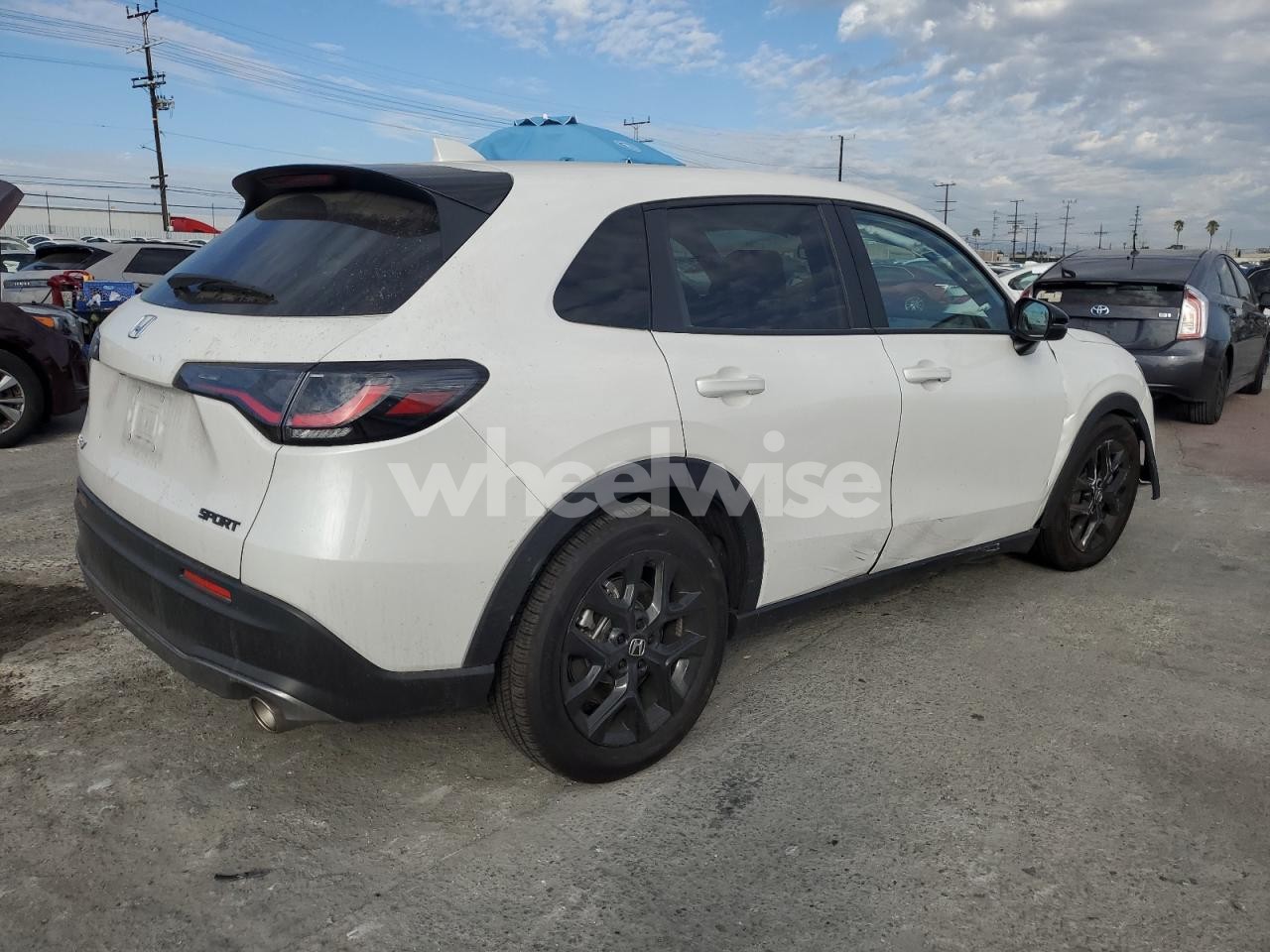 Photo 3 of 2025 HONDA HR-V SPORT (VIN 3CZRZ2H51SM761087)