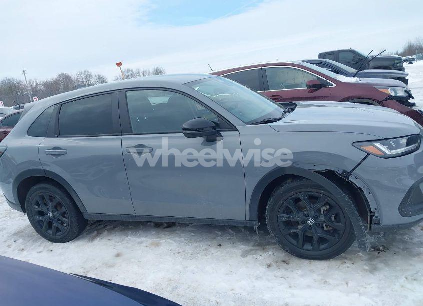 Photo 14 of 2023 Honda Hr-v AWD SPORT (VIN 3CZRZ2H52PM704582)