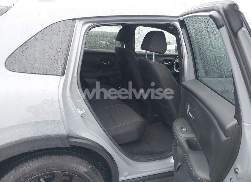 Photo 8 of 2024 Honda Hr-v AWD SPORT/AWD SPORT W/O BSI (VIN 3CZRZ2H52RM700809)