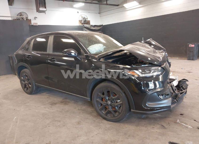 2024 Honda Hr-v AWD SPORT/AWD SPORT W/O BSI (VIN 3CZRZ2H52RM715679) main photo