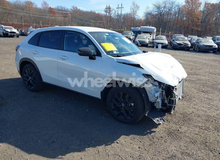 2024 Honda Hr-v AWD SPORT/SPORT (VIN 3CZRZ2H52RM765255) main photo
