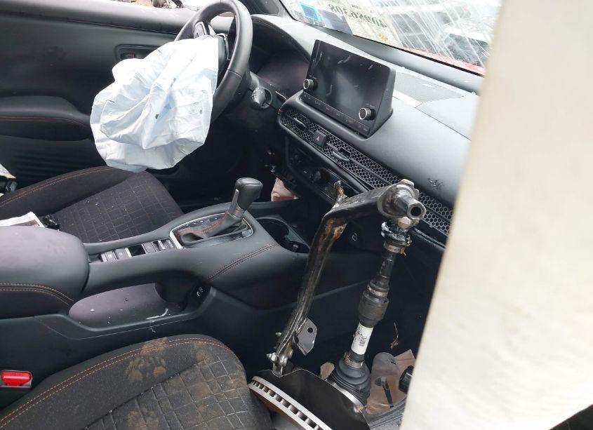 Photo 5 of 2025 Honda Hr-v AWD SPORT (VIN 3CZRZ2H52SM712450)