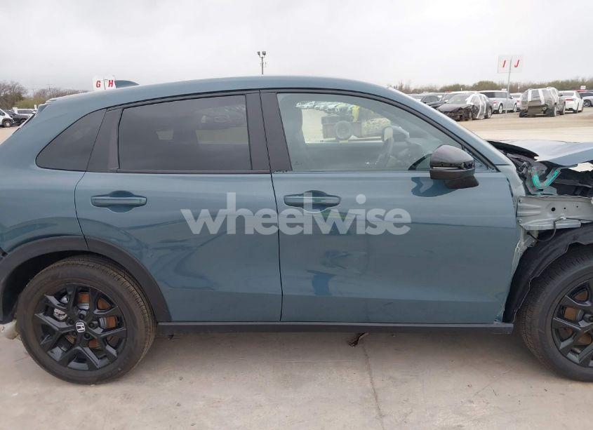 Photo 14 of 2025 Honda Hr-v AWD SPORT (VIN 3CZRZ2H52SM734383)