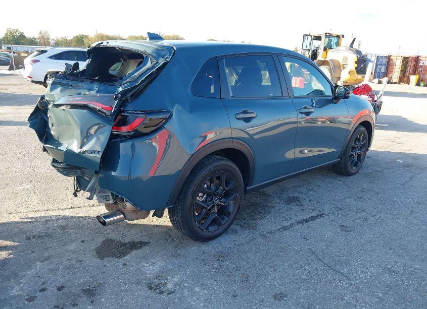 Photo 4 of 2024 Honda Hr-v AWD SPORT/SPORT (VIN 3CZRZ2H53RM755818)